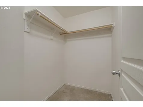 1486 SW Binford Lake Parkway Gresham OR 97080