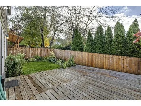 1486 SW Binford Lake Parkway Gresham OR 97080