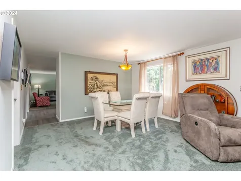 3735 Ne 107th Place Portland OR 97220