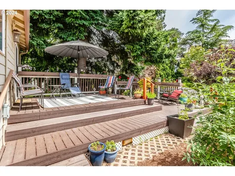 3735 Ne 107th Place Portland OR 97220