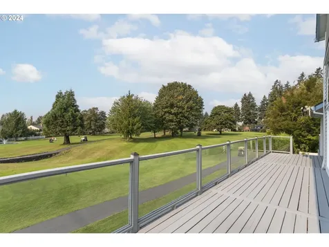 3320 Se Baypoint Drive Vancouver WA 98683