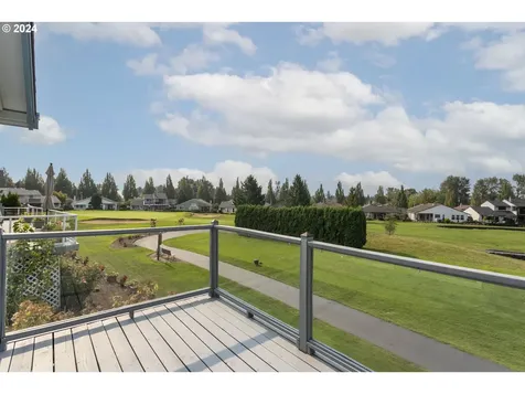 3320 Se Baypoint Drive Vancouver WA 98683