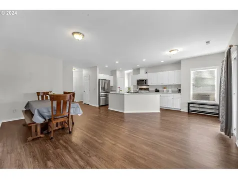 1316 Nw 19th Court Battle Ground WA 98604