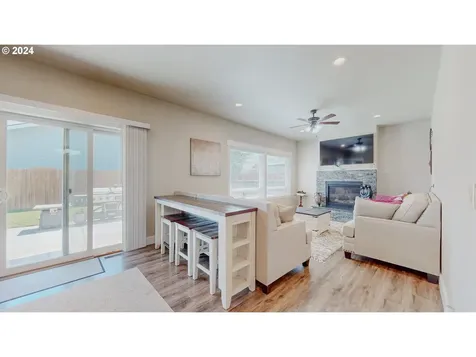 901 SW Coyote Drive Hermiston OR 97838