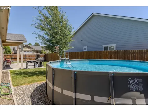 901 SW Coyote Drive Hermiston OR 97838