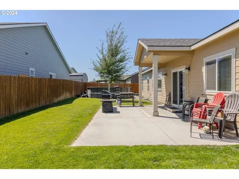 901 SW Coyote Drive Hermiston OR 97838