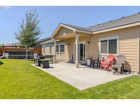 901 SW Coyote Drive Hermiston OR 97838