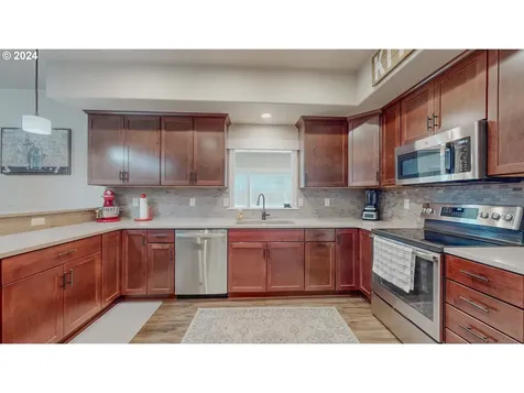 901 SW Coyote Drive Hermiston OR 97838