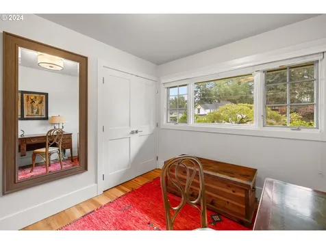 1830 Cloverleaf Road Lake Oswego OR 97034