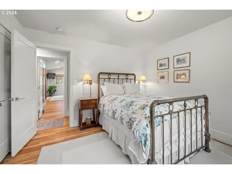 1830 Cloverleaf Road Lake Oswego OR 97034