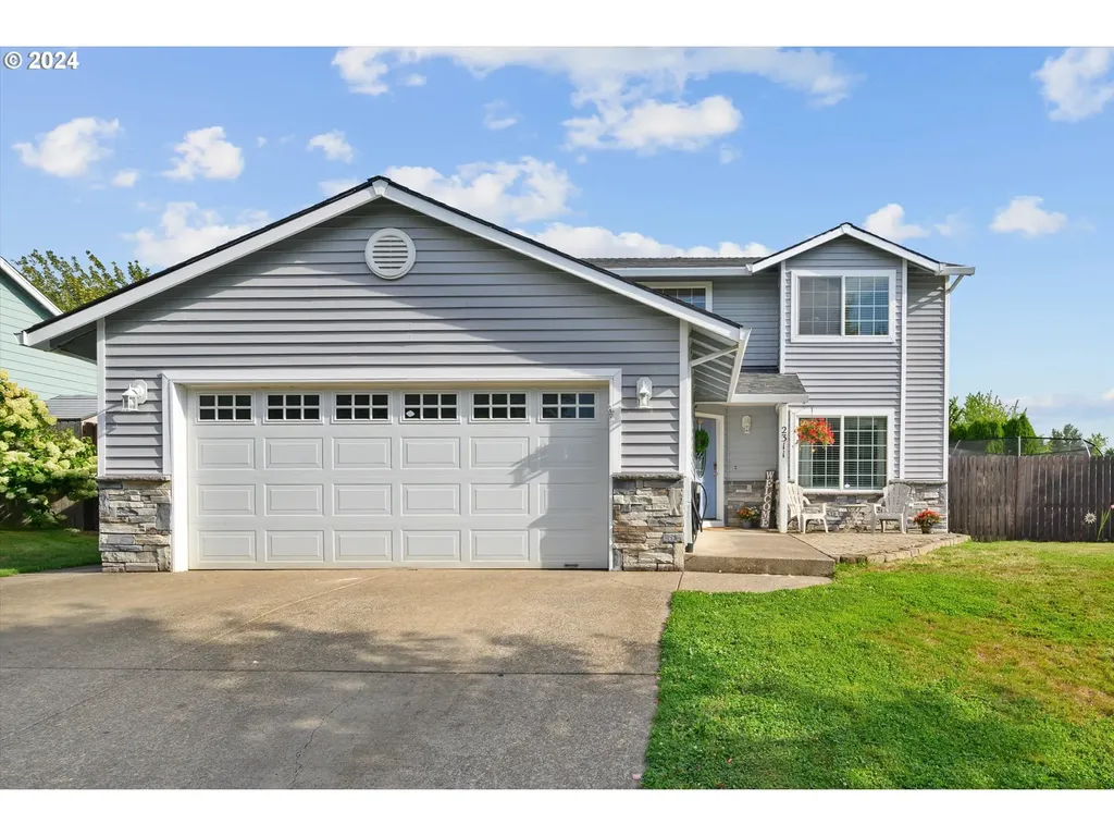 2311 SW Howard Drive Mcminnville OR 97128