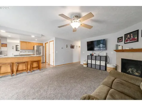 2311 SW Howard Drive Mcminnville OR 97128