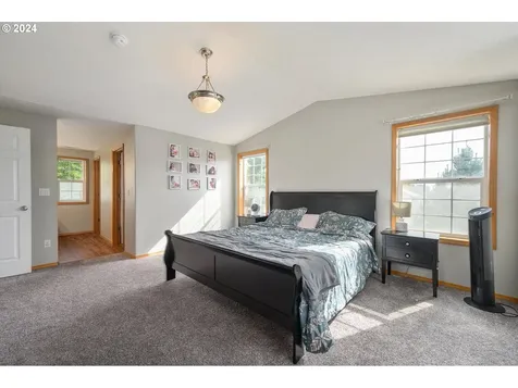 2311 SW Howard Drive Mcminnville OR 97128