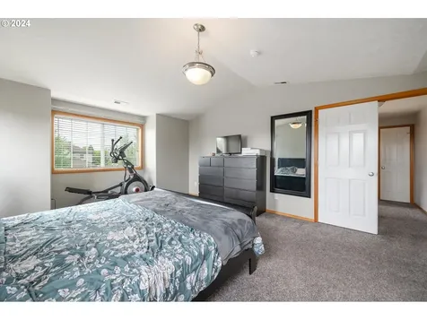 2311 SW Howard Drive Mcminnville OR 97128