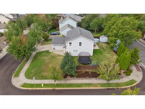 2311 SW Howard Drive Mcminnville OR 97128