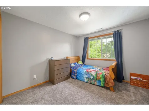 2311 SW Howard Drive Mcminnville OR 97128