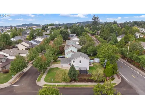 2311 SW Howard Drive Mcminnville OR 97128
