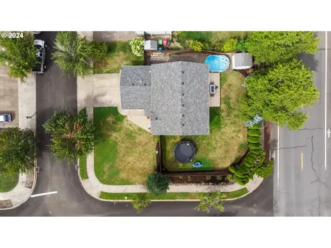 2311 SW Howard Drive Mcminnville OR 97128