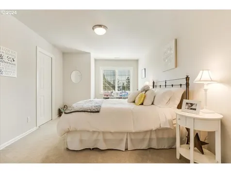 4181 Se Augusta Way Gresham OR 97080