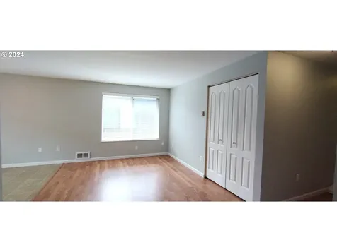 630 Sw Fall Street Newport OR 97365