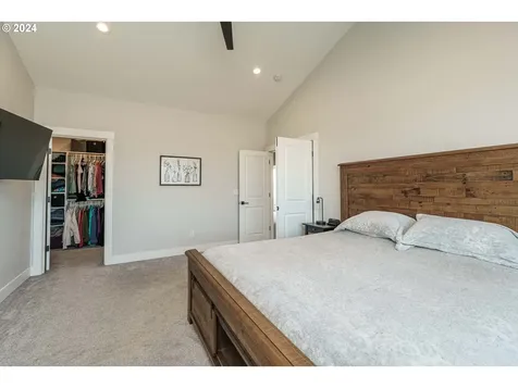 248 SW 18th Avenue Canby OR 97013