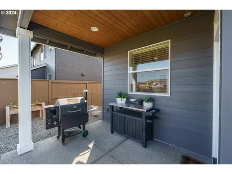 248 SW 18th Avenue Canby OR 97013