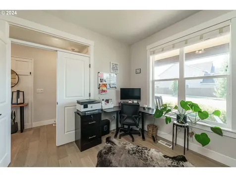 248 SW 18th Avenue Canby OR 97013