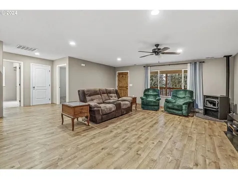 249 Tara Lane Vader WA 98593