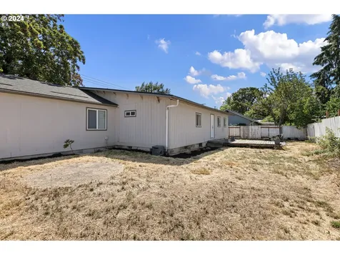 2036 Dakota Street Eugene OR 97402