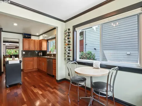 3811 Se Harrison Street Portland OR 97214
