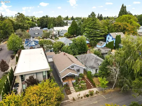 3811 Se Harrison Street Portland OR 97214