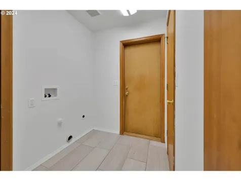1423 Skipper Avenue Eugene OR 97404