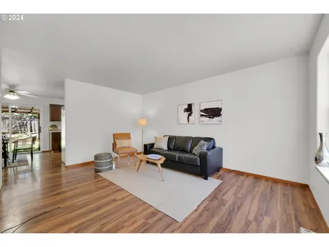 1423 Skipper Avenue Eugene OR 97404