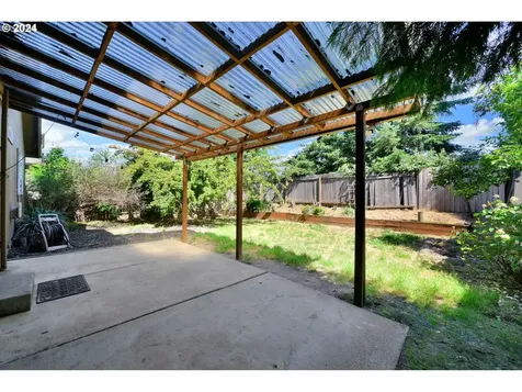 1423 Skipper Avenue Eugene OR 97404