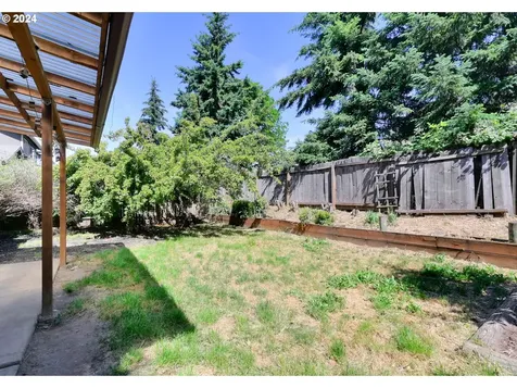 1423 Skipper Avenue Eugene OR 97404