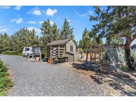 3758 Sw 32nd Street Redmond OR 97756