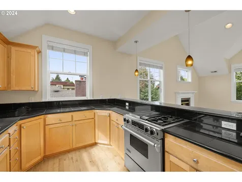 4418 SE Harrison Street Portland OR 97215