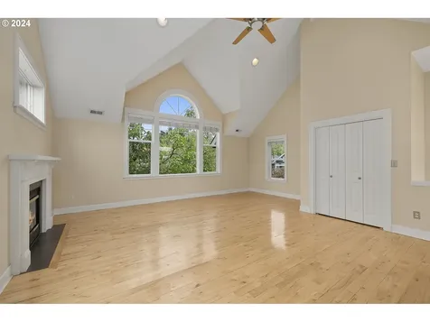 4418 SE Harrison Street Portland OR 97215