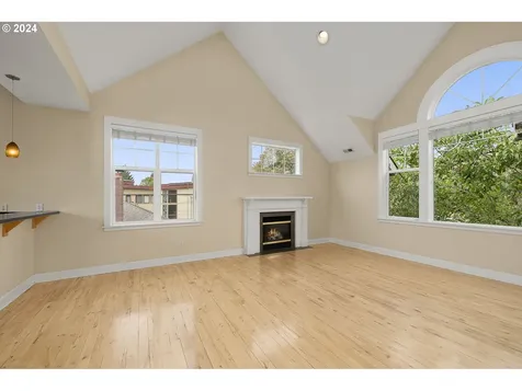 4418 SE Harrison Street Portland OR 97215