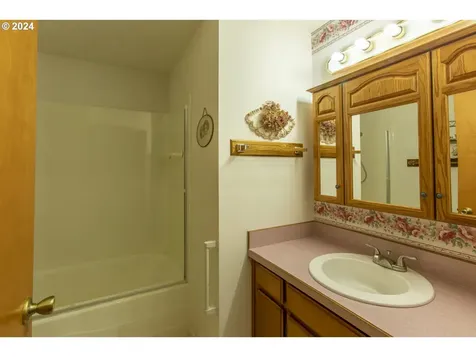 710 NW Conrad Court Mcminnville OR 97128