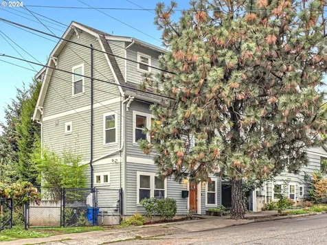 825 SE 19th Avenue Portland OR 97214