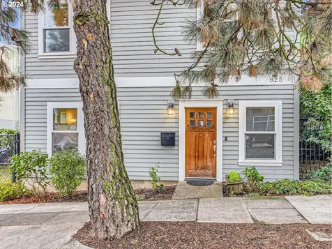 825 SE 19th Avenue Portland OR 97214