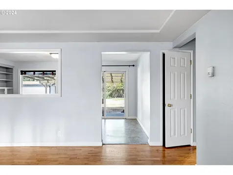 566 Archie Street Eugene OR 97402