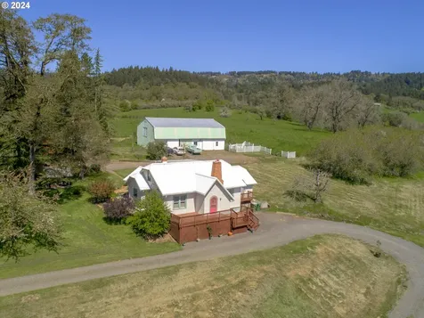 19462 NE Calkins Lane Newberg OR 97132
