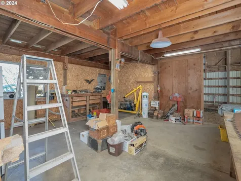 19462 NE Calkins Lane Newberg OR 97132
