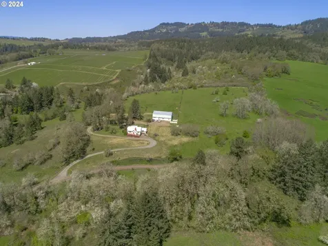 19462 NE Calkins Lane Newberg OR 97132