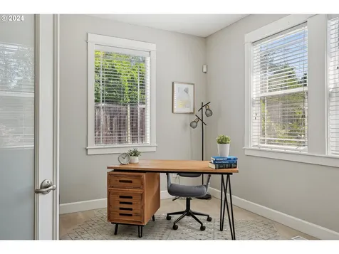 5733 Sw 54th Avenue Portland OR 97221