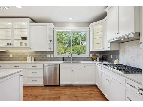 5733 Sw 54th Avenue Portland OR 97221