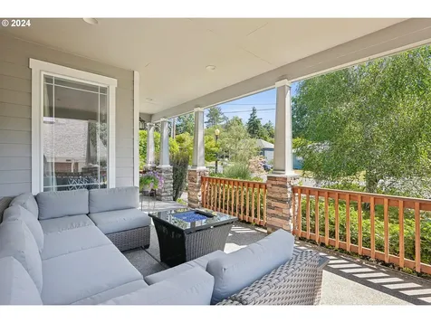 5733 Sw 54th Avenue Portland OR 97221