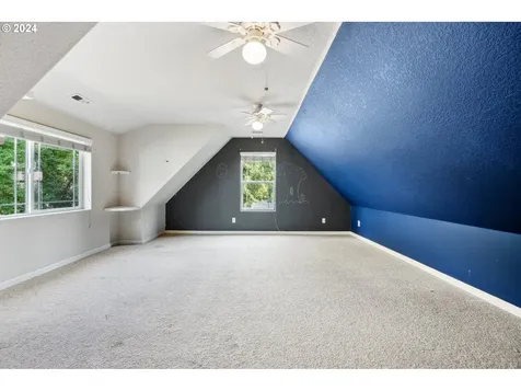527 Nw Hertel Street Hillsboro OR 97124
